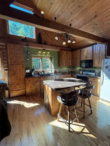 $365,000 | 16961 National Forest Road 2618, Townsend, WI 54175