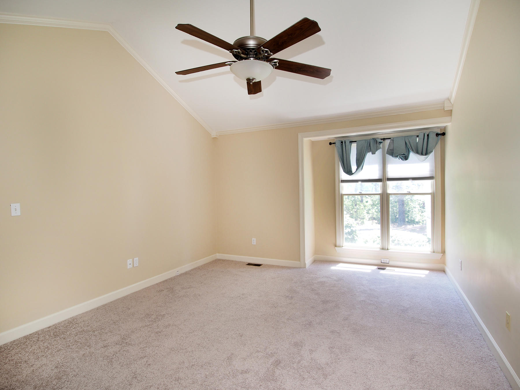 265 Knoll Road Southern Pines, NC 28387 - Photo 15 of 32 master2