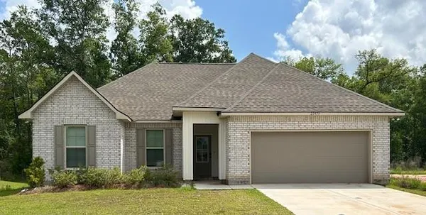 $1,900 | 21433 Lake Pontchartrain Drive, Ponchatoula, LA 70454