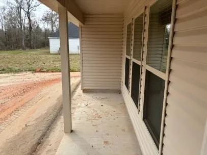 $1,900 | 21433 Lake Pontchartrain Drive, Ponchatoula, LA 70454