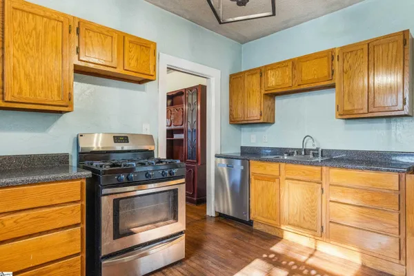 $319,000 | 260 Ann Street, Pickens, SC 29671