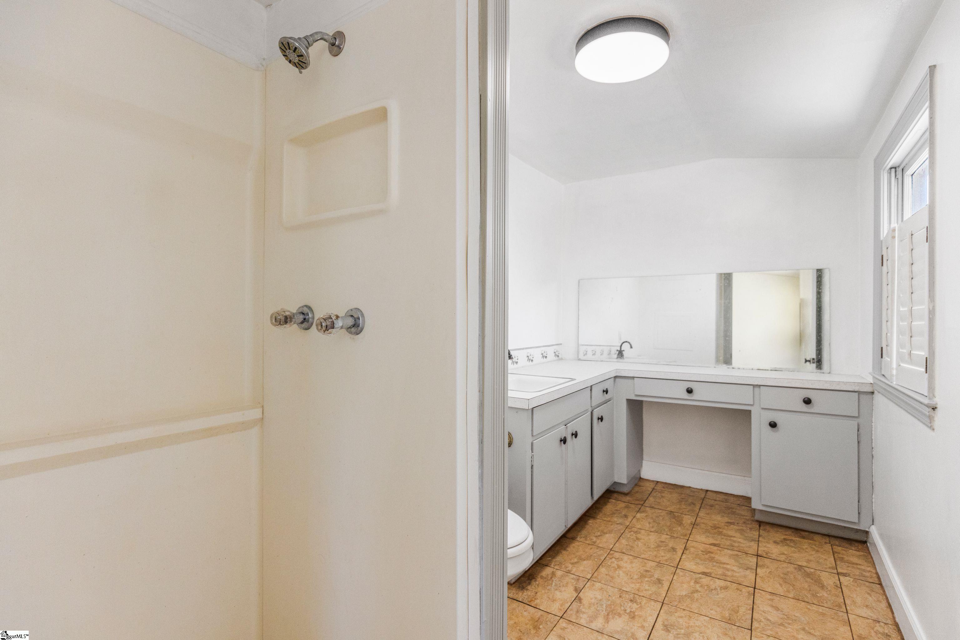 260 Ann Street Pickens, SC 29671 - Photo 31 of 50