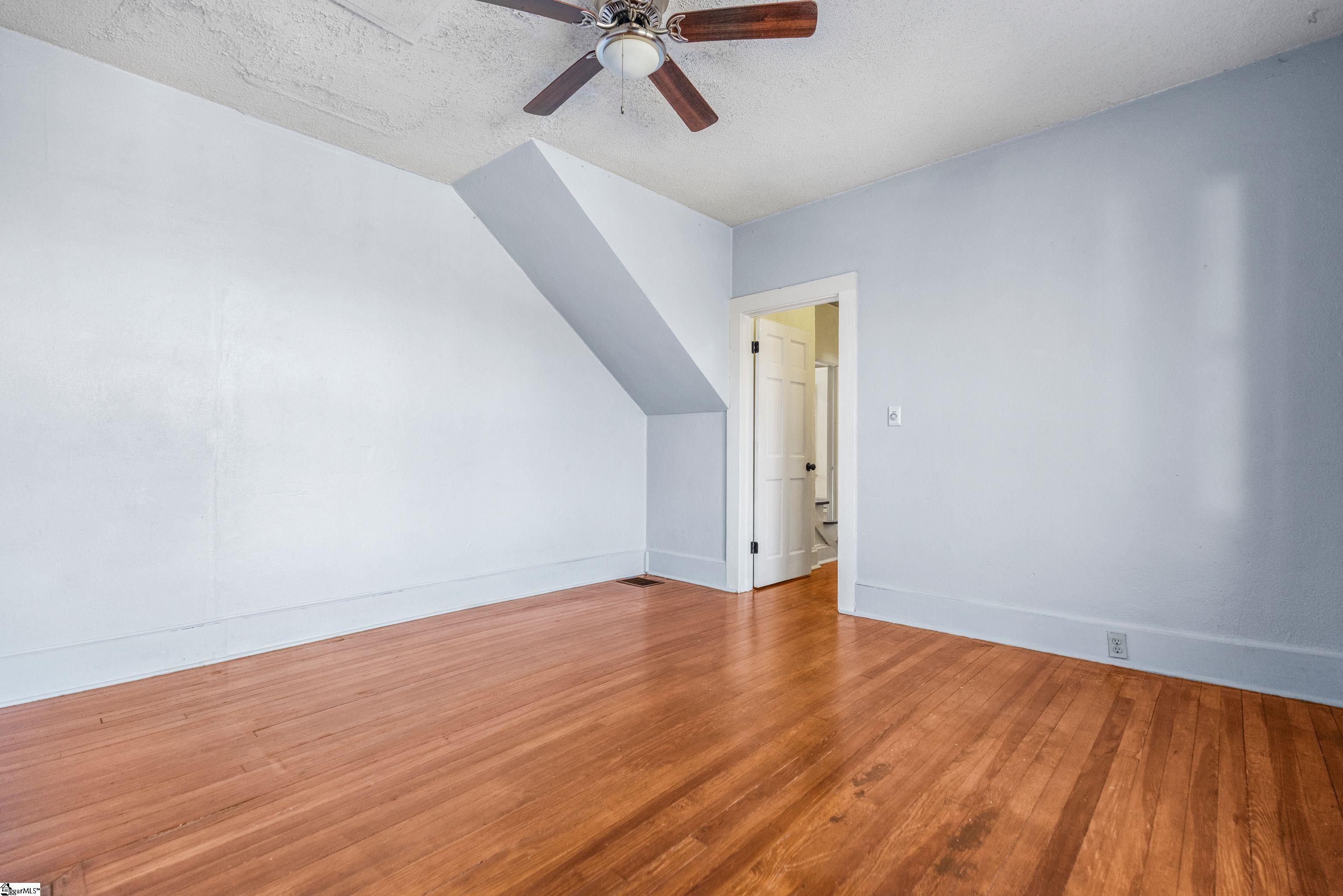 260 Ann Street Pickens, SC 29671 - Photo 9 of 50