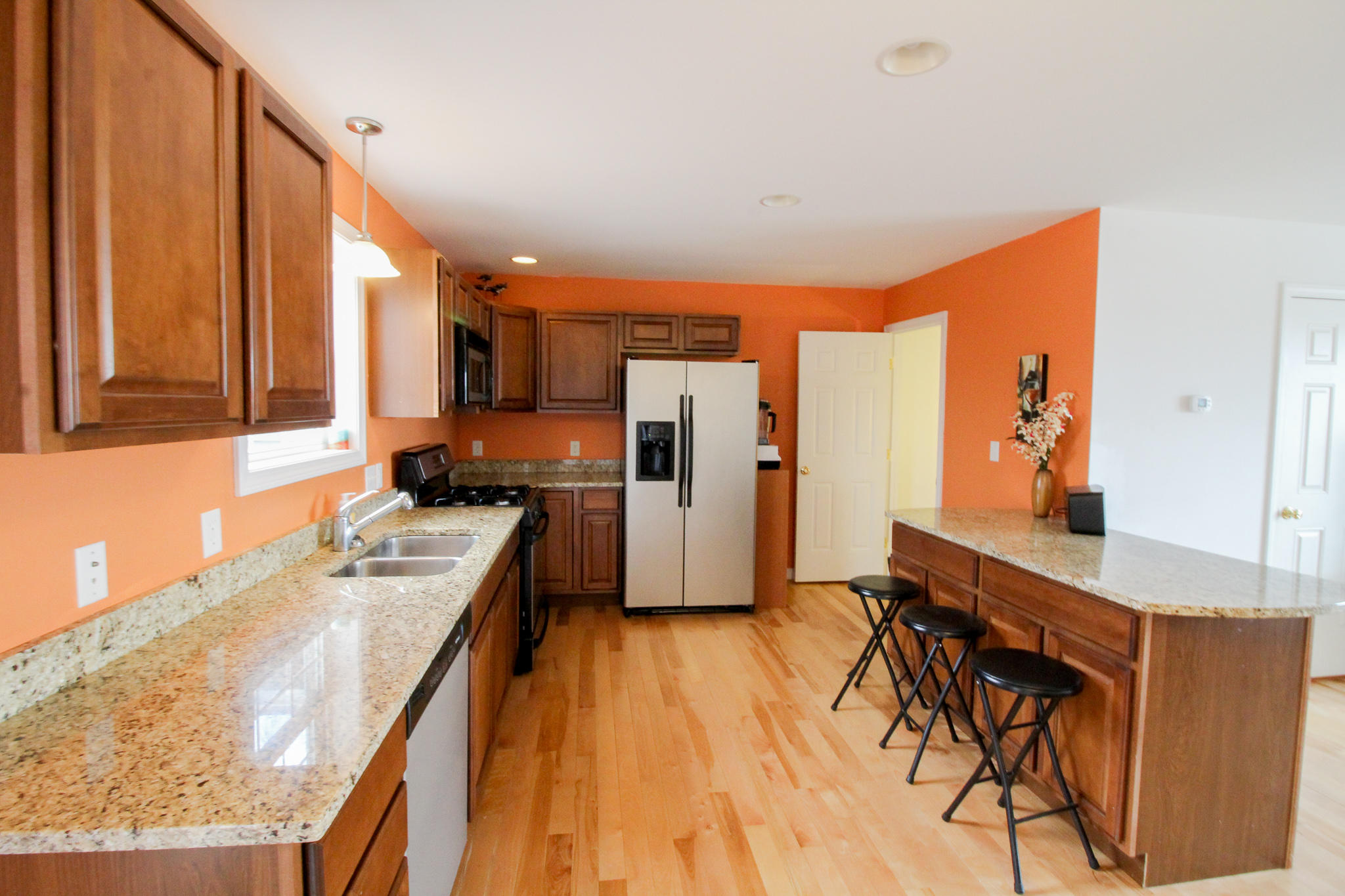 199 Bomarc Road, Unit 23 Bangor, ME 04401 - Photo 3 of 27 IMG_5488