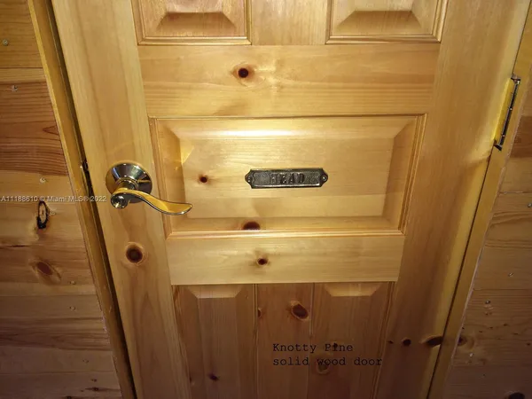 $2,700 | 300 Ocean Drive, Unit 20, Key Largo, FL 33037