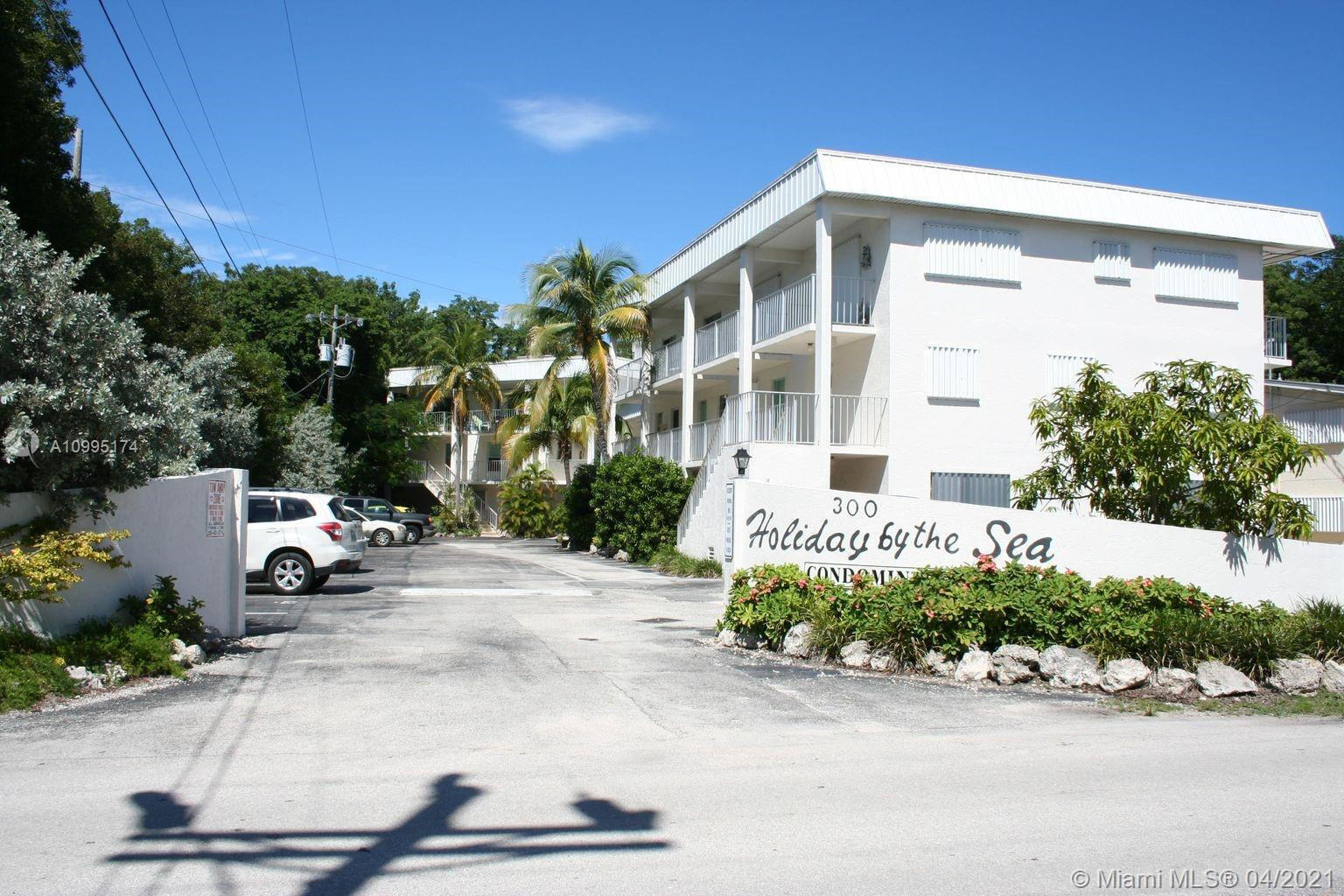 300 Ocean Drive, Unit 20 Key Largo, FL 33037 - Photo 2 of 24 Entrance to Community