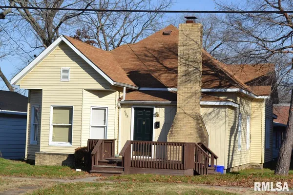 $49,900 | 505 South Ash Street, Unit 2, Carbondale, IL 62901