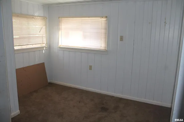 $49,900 | 505 South Ash Street, Unit 2, Carbondale, IL 62901