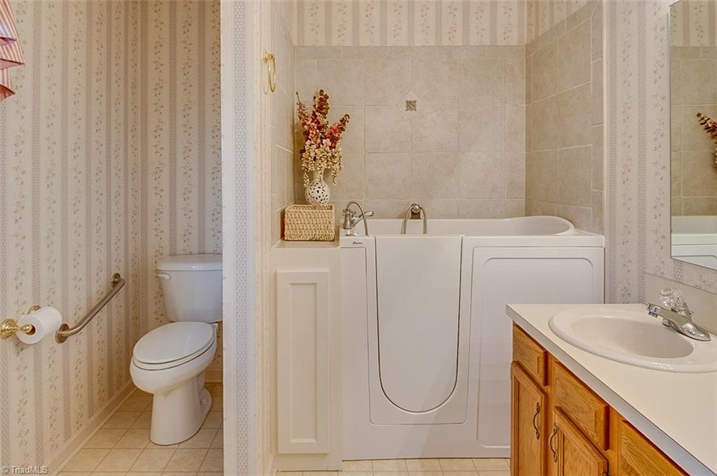 707 Fox Run Road Lexington, NC 27292 - Photo 19 of 29 Gallery Image 19