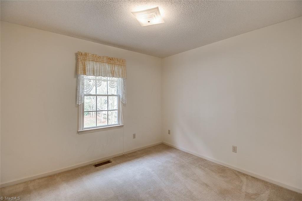 707 Fox Run Road Lexington, NC 27292 - Photo 20 of 29 Gallery Image 20