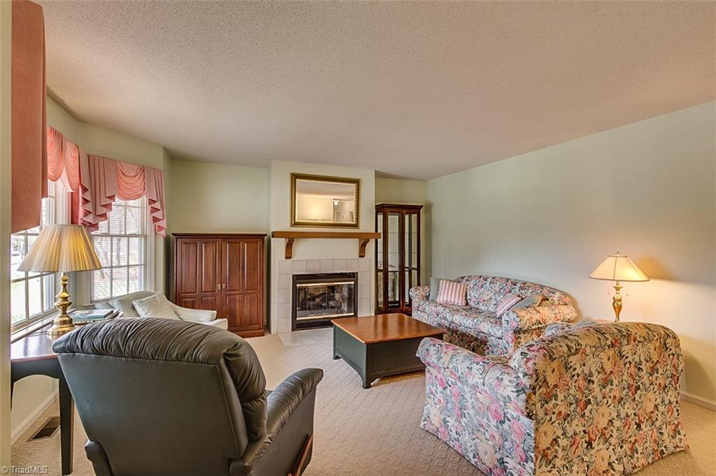 707 Fox Run Road Lexington, NC 27292 - Photo 4 of 29 Gallery Image 4
