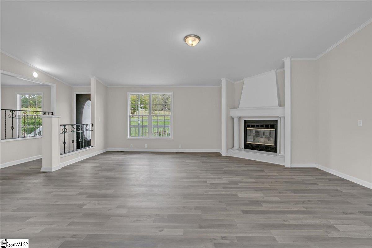 404 Roe Road Greenville, SC 29611 - Photo 8 of 35 Gallery Image 8