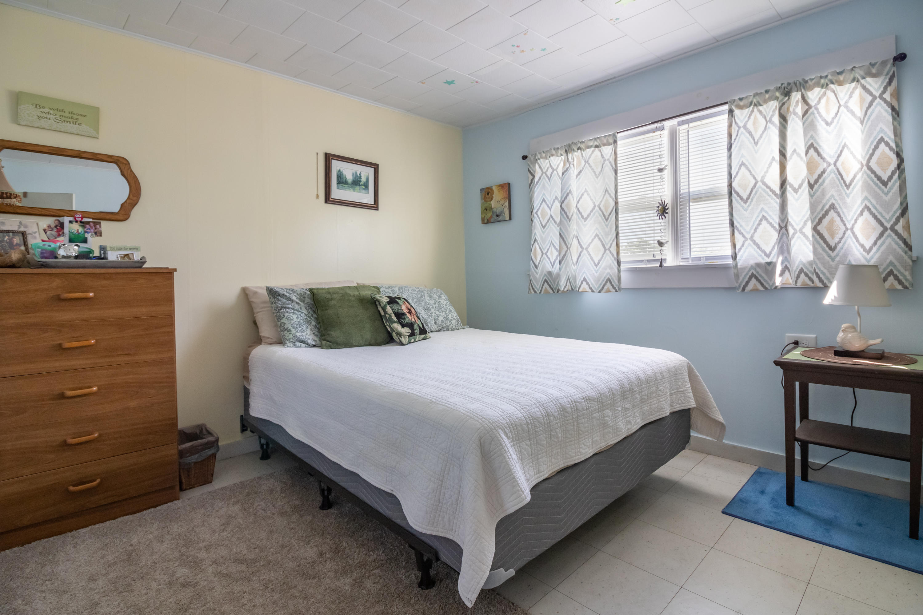 37 Marsh Stream Road Frankfort, ME 04438 - Photo 12 of 43 37 Marsh Stream Road Interiors-8