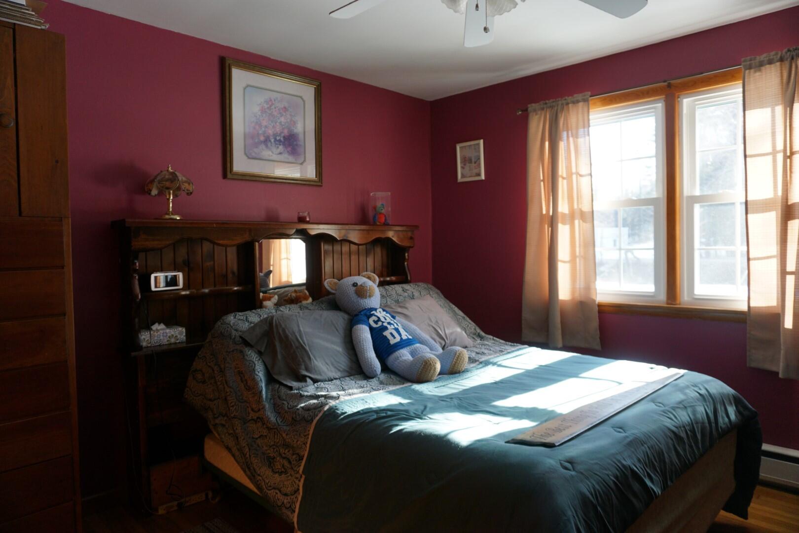 25 Oxford Road Peru, ME 04290 - Photo 18 of 58 Bedroom 3