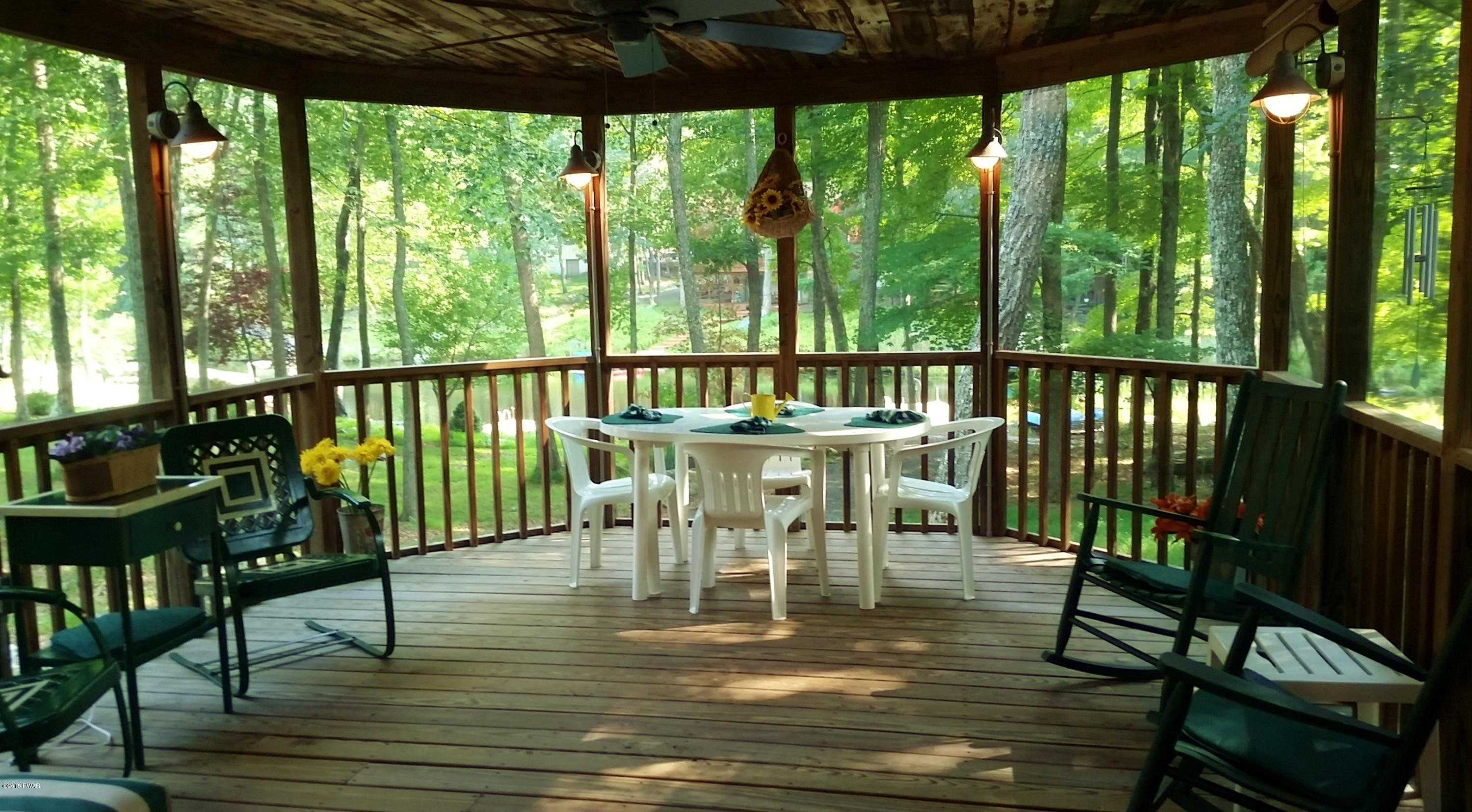 476 Log Tavern Road Milford, PA 18337 - Photo 2 of 34 Gallery Image 2
