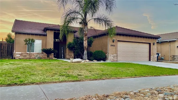 $2,600 | 2403 North Crowe Street, Visalia, CA 93291
