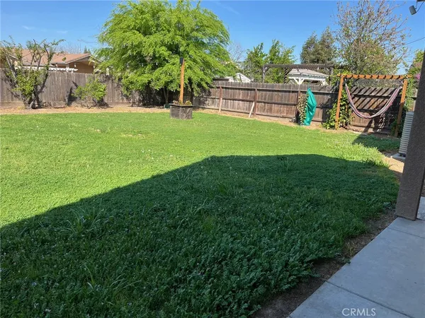 $2,600 | 2403 North Crowe Street, Visalia, CA 93291