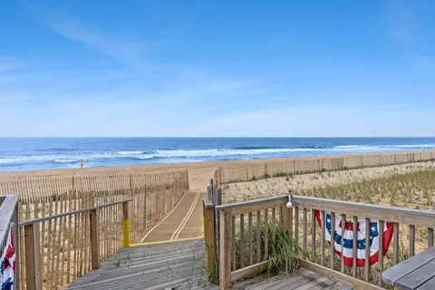 $636,027 | 108 South Emerson Avenue, Unit 491, Montauk, NY 11954