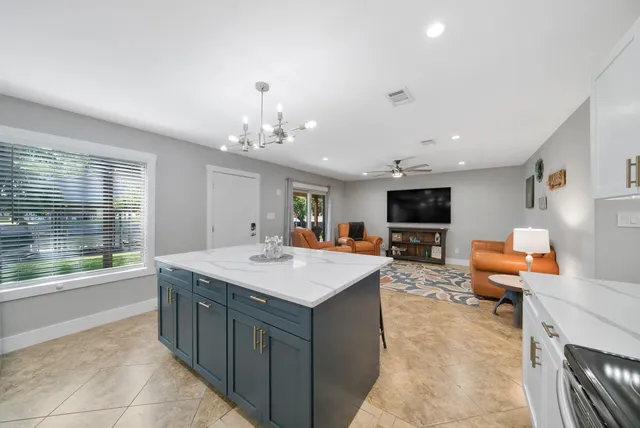 $440,000 | Undisclosed Address, Kingsland, TX 78639