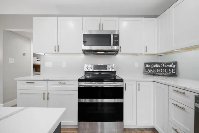 $440,000 | Undisclosed Address, Kingsland, TX 78639