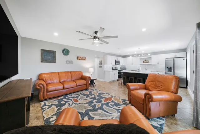 $440,000 | Undisclosed Address, Kingsland, TX 78639