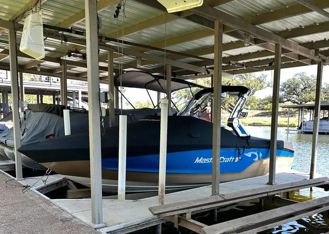 $440,000 | Undisclosed Address, Kingsland, TX 78639