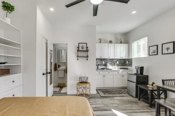 $1,800 | 5595 Sweetwater Road, Bonita, CA 91902