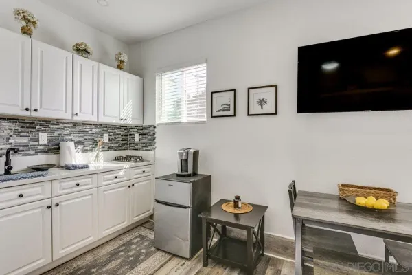 $1,800 | 5595 Sweetwater Road, Bonita, CA 91902