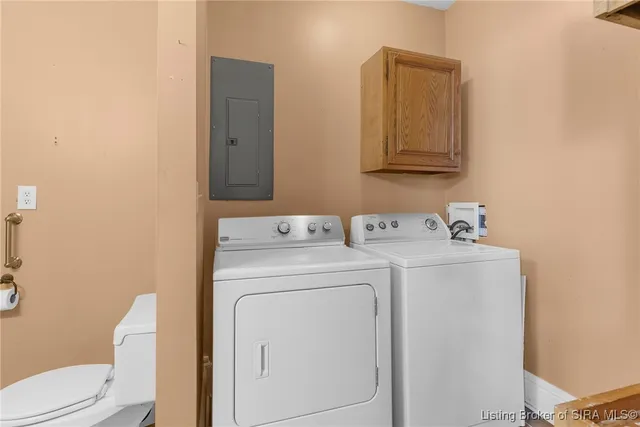 $276,900 | 957 West Main Street, Madison, IN 47250