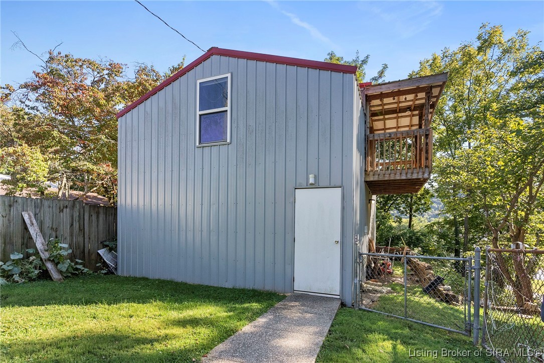 957 West Main Street Madison, IN 47250 - Photo 22 of 28