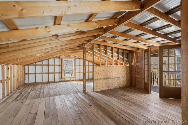 $276,900 | 957 West Main Street, Madison, IN 47250