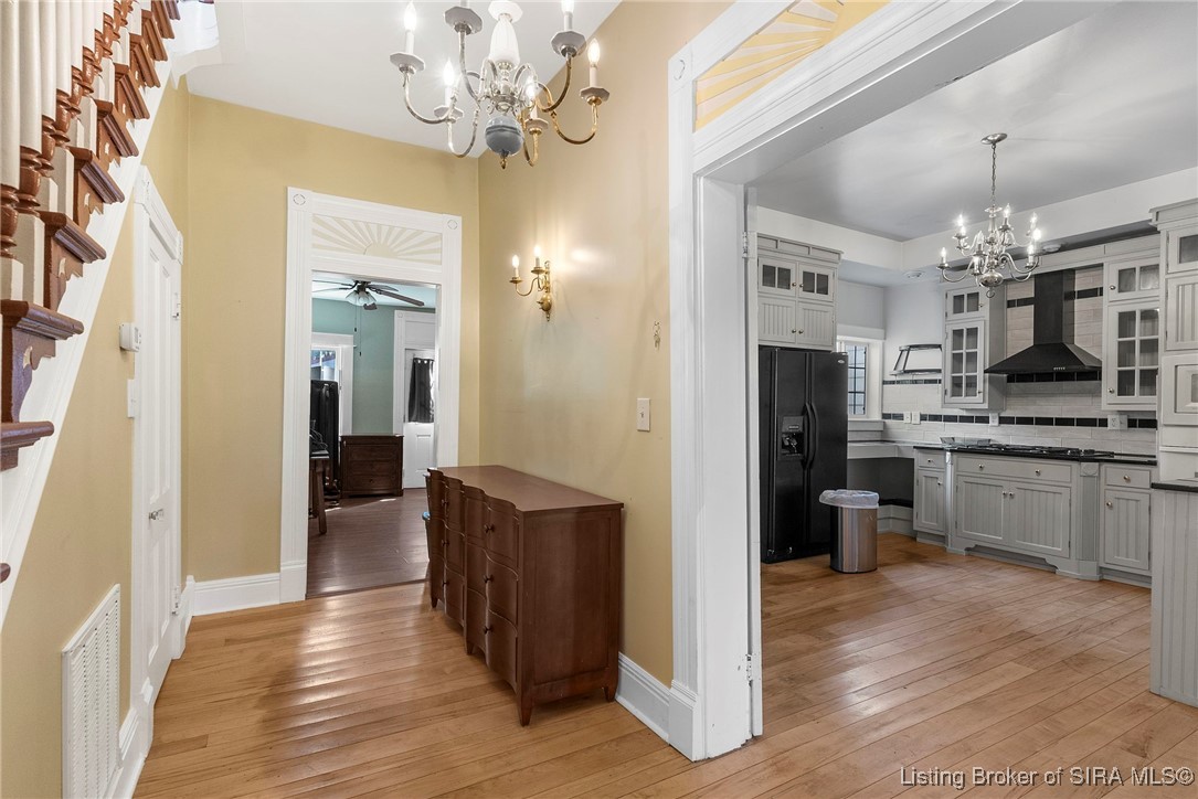 957 West Main Street Madison, IN 47250 - Photo 10 of 28