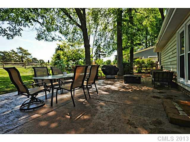 10424 Fairway Ridge Road Charlotte, NC 28277 - Photo 14 of 16