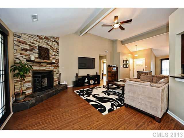 10424 Fairway Ridge Road Charlotte, NC 28277 - Photo 5 of 16