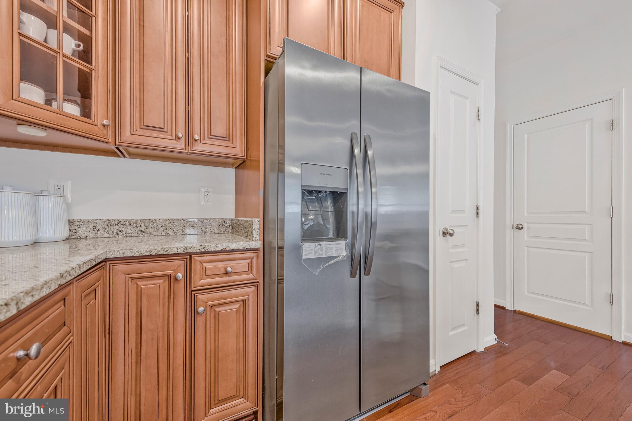 32 Boucher Place Annapolis, MD 21403 - Photo 14 of 72 a kitchen with stainless steel appliances granite countertop a refrigerator and a sink