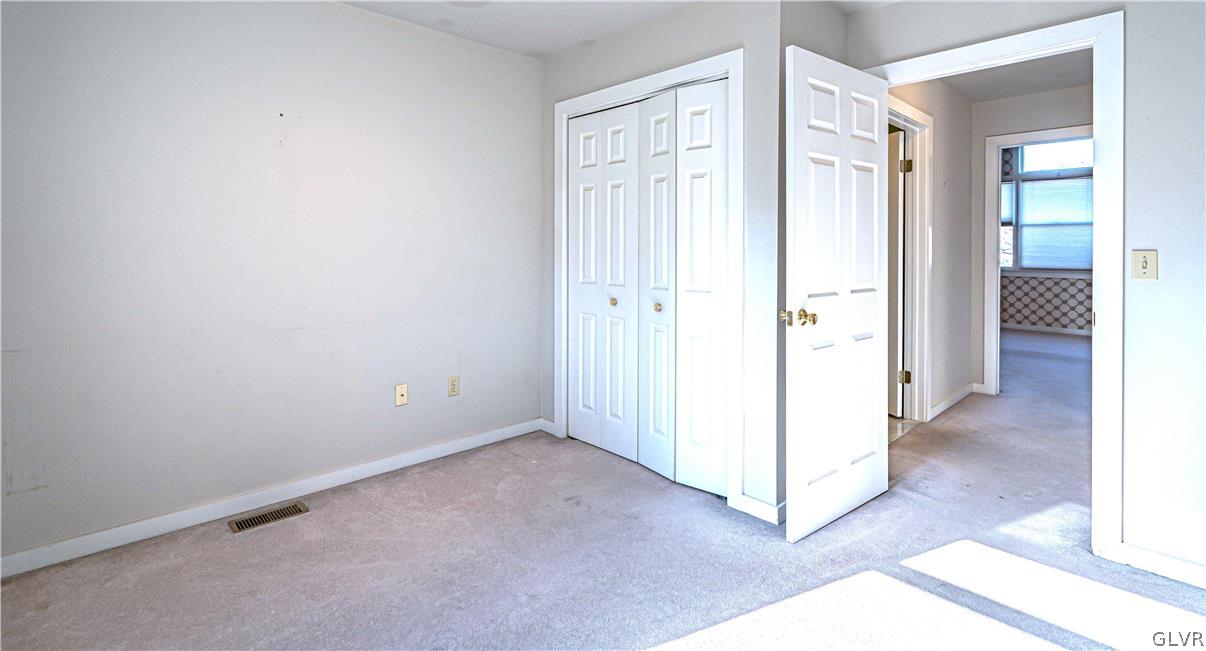 364 Biondo Court Bethlehem, PA 18017 - Photo 16 of 19 an empty room with windows