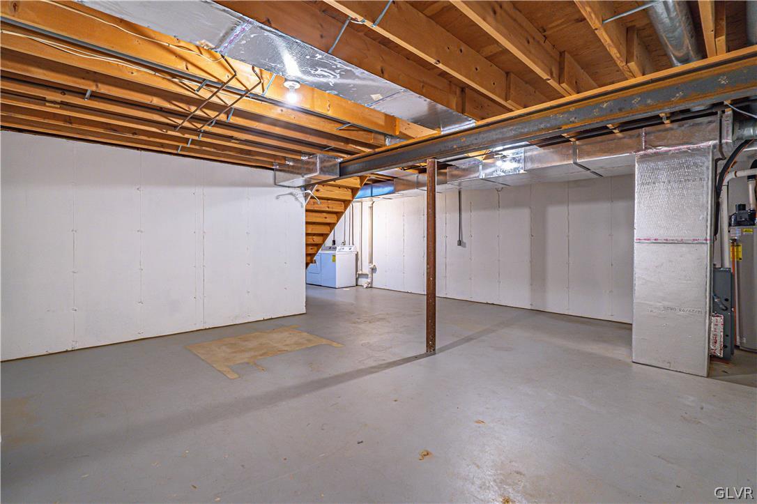 364 Biondo Court Bethlehem, PA 18017 - Photo 17 of 19 a view of small space