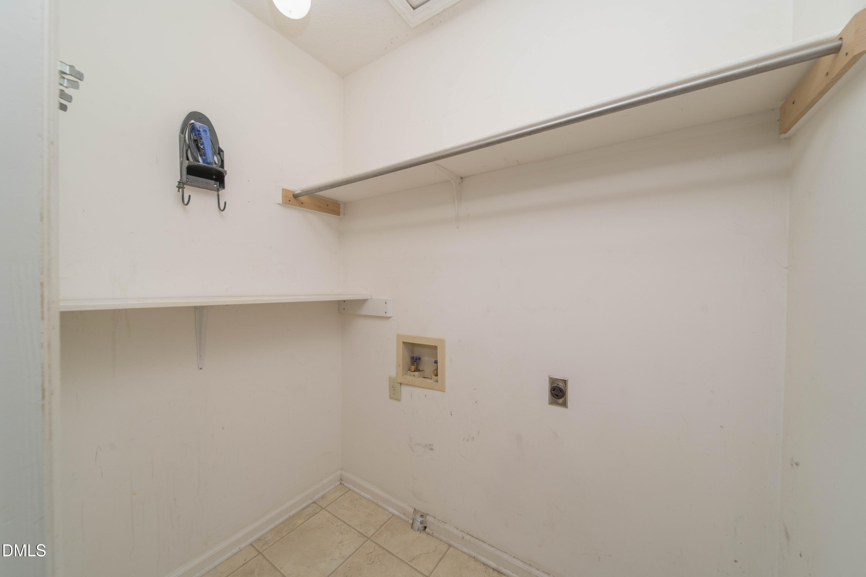 3002 Red Circle Willow Spring, NC 27592 - Photo 14 of 27 a view of small space