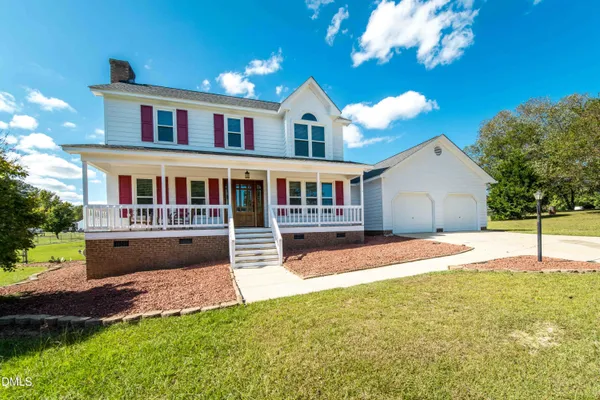 $405,000 | 3002 Red Circle, Willow Spring, NC 27592