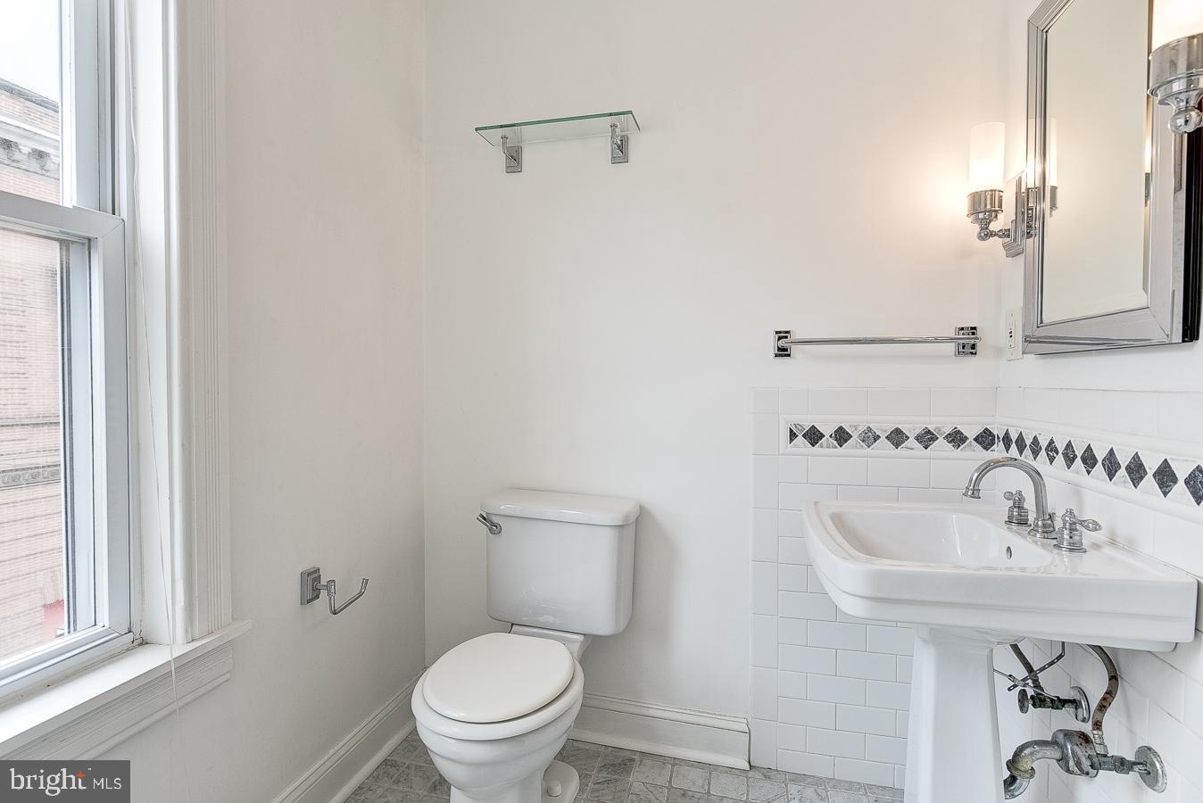 3722 Roland Avenue Baltimore, MD 21211 - Photo 40 of 43 Gallery Image 40
