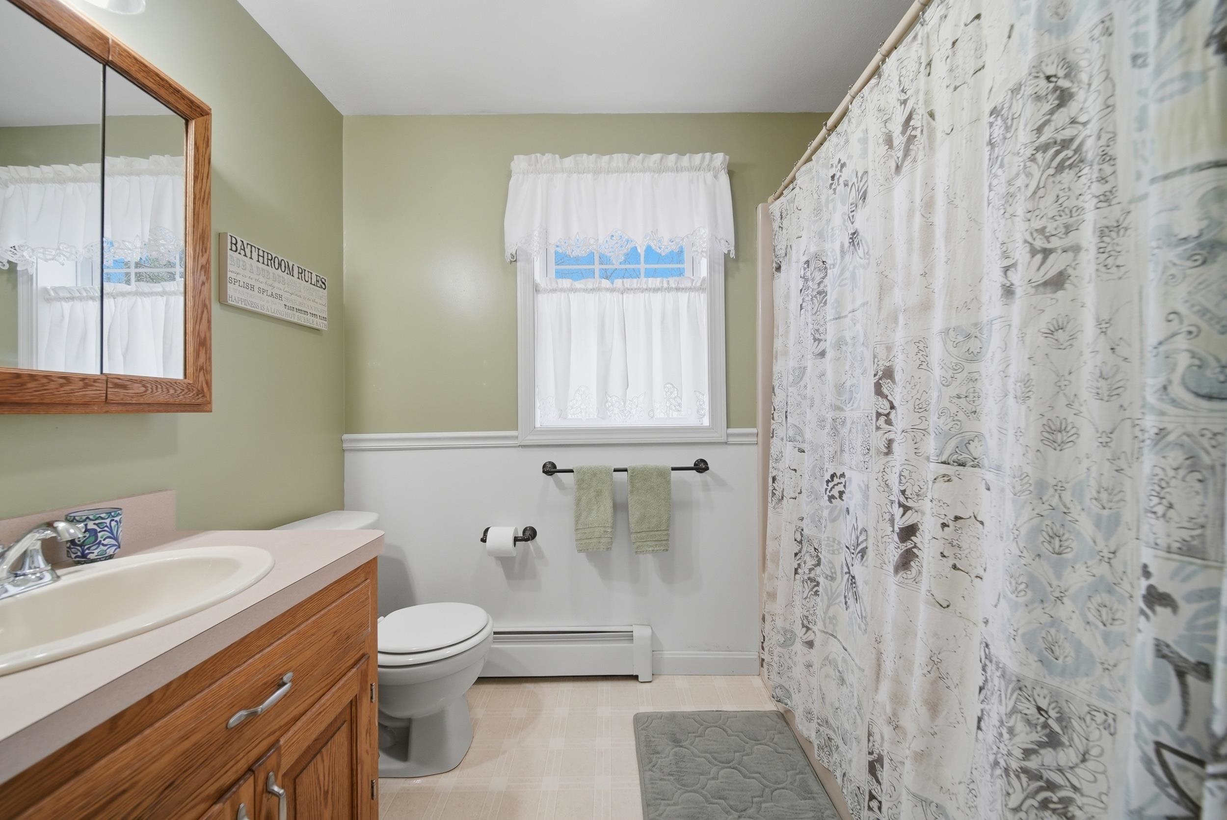 10 Virginia Court Hooksett, NH 03106 - Photo 26 of 34