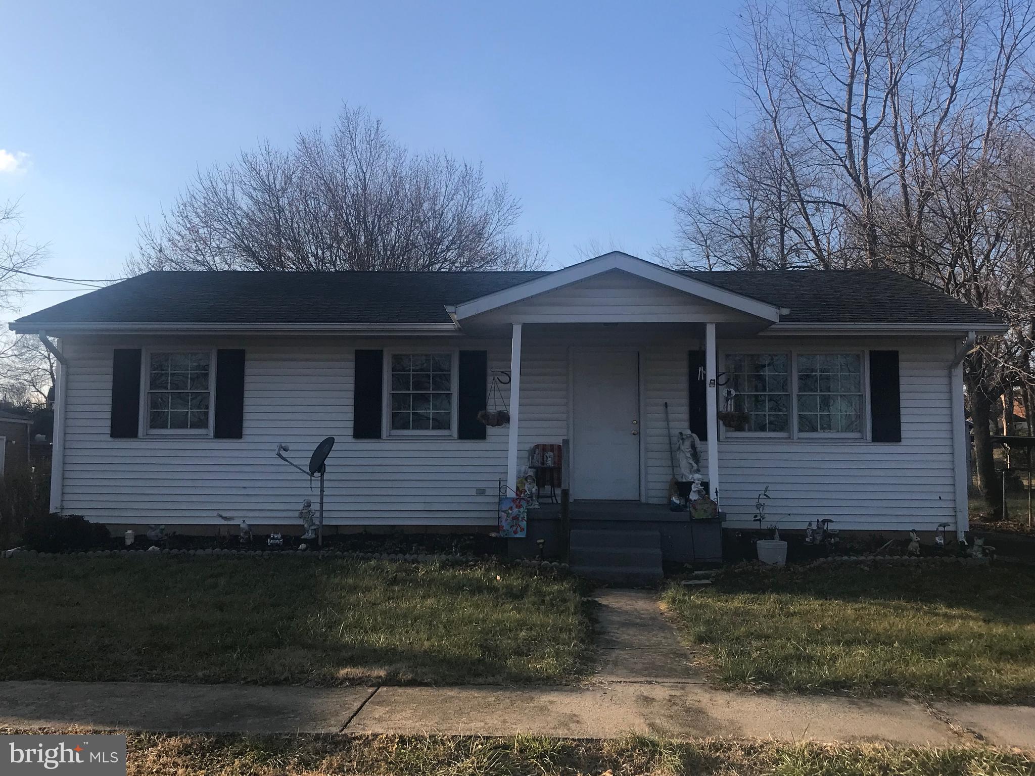 Well cared for rancher with 3 bedrooms and 1 bath
