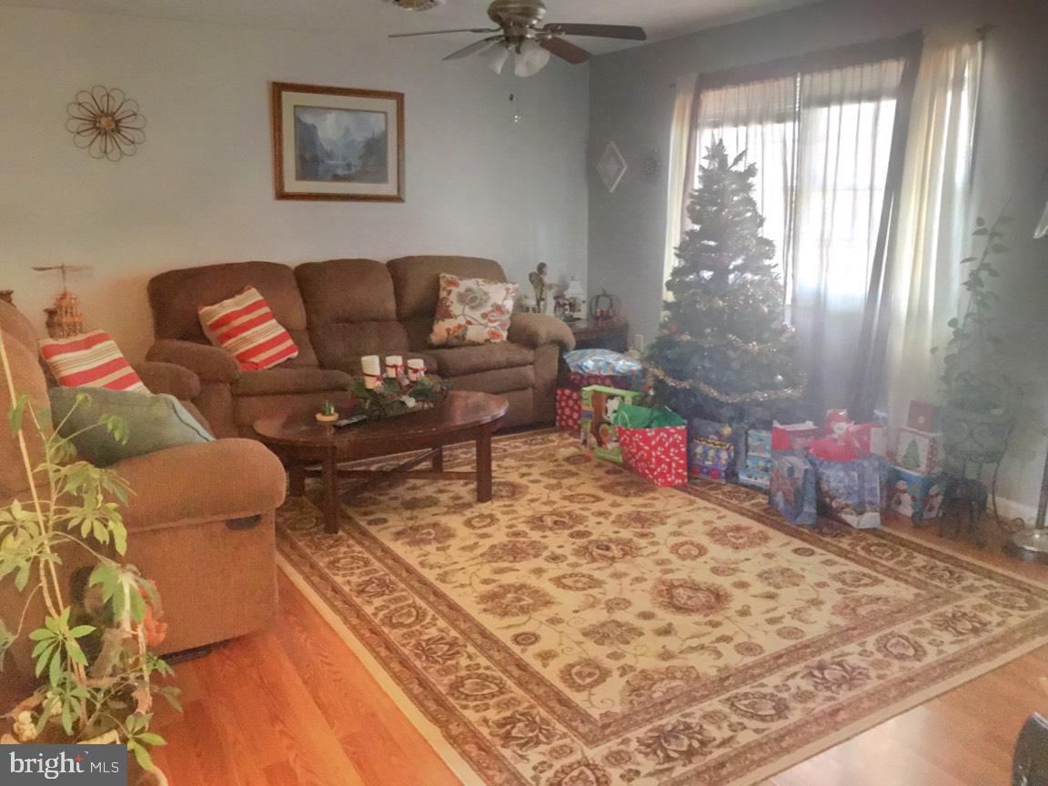 509 Grassdale Street Ranson, WV 25438 - Photo 9 of 28 Family room view from kitchen area!
