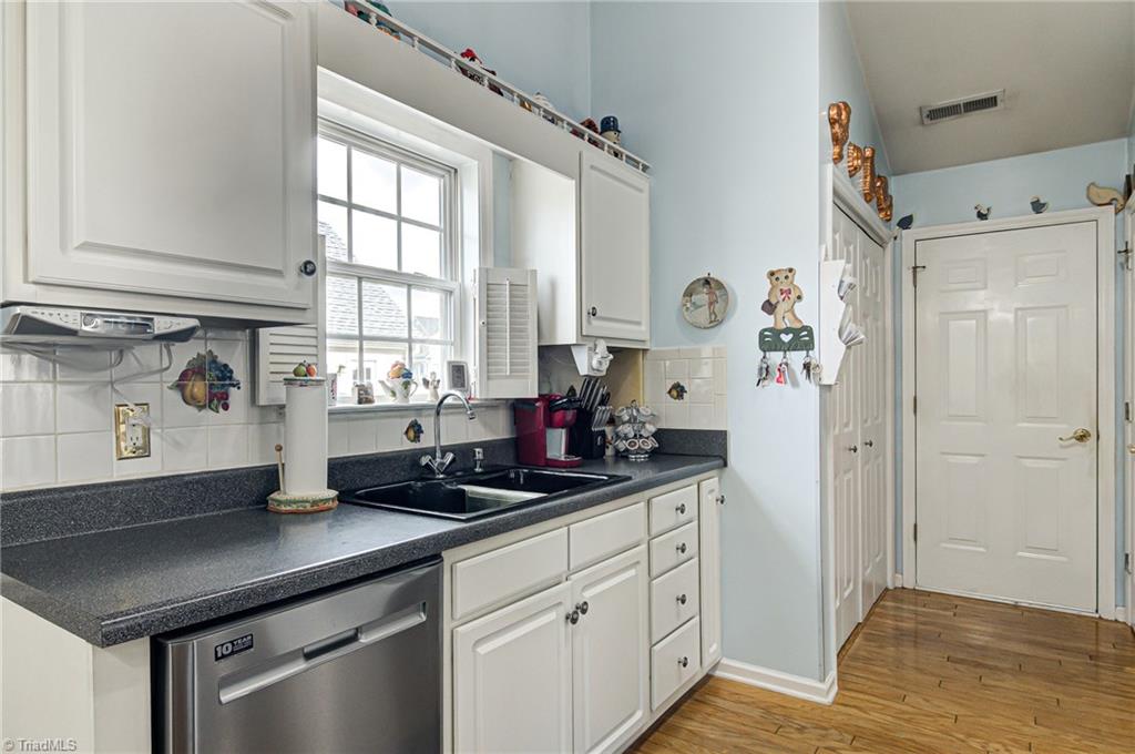 5939 Old Plank Road High Point, NC 27265 - Photo 15 of 30