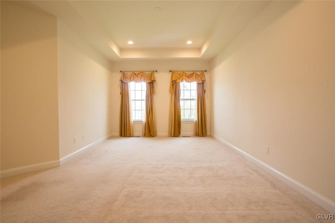 6725 Gwenmawr Road Bethlehem, PA 18017 - Photo 16 of 29 Gallery Image 16