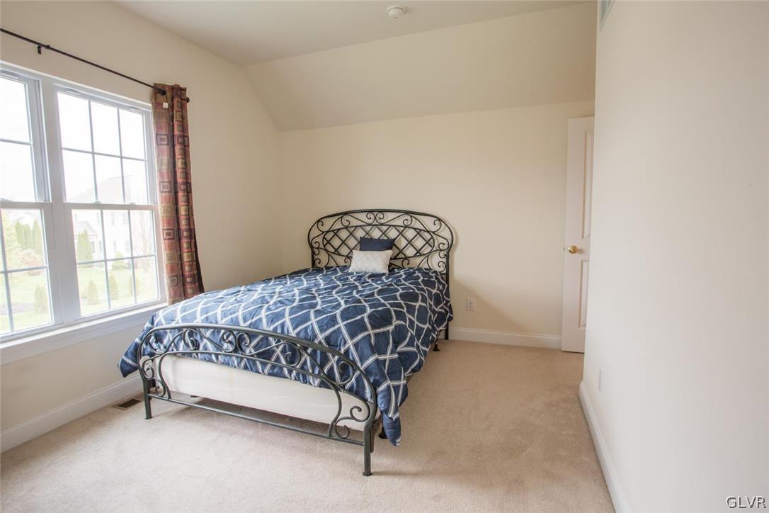 6725 Gwenmawr Road Bethlehem, PA 18017 - Photo 20 of 29 Gallery Image 20