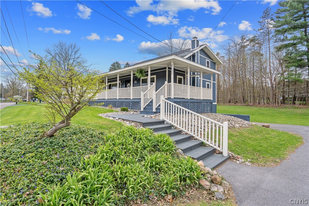 8431 River Road Lysander, NY 13027 - Photo 5 of 46 Stairs up to House