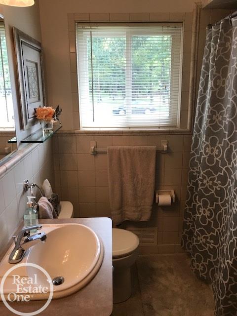 1118 West 13 Mile Road Royal Oak, MI 48073 - Photo 13 of 33