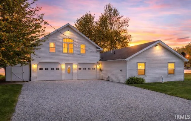 $378,900 | 2145 East 770 South, Wolcottville, IN 46795