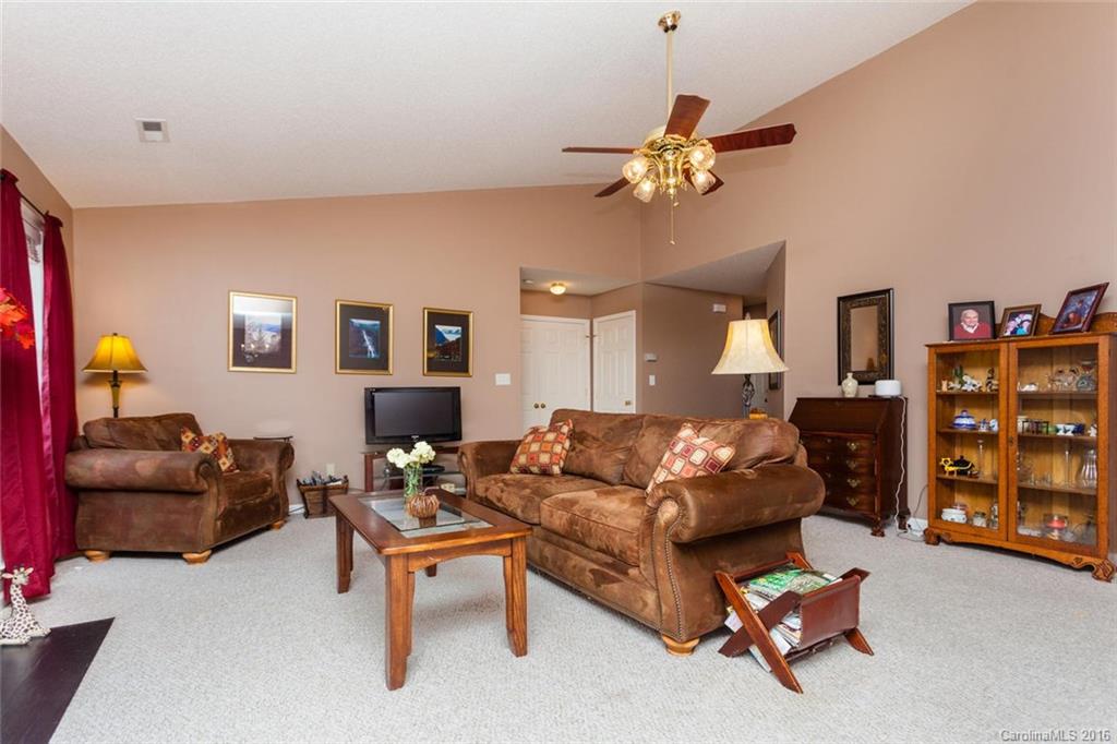 99 Rolling Meadow Road Fletcher, NC 28732 - Photo 5 of 24